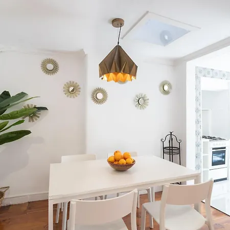 Sao Bento Cozy Apartments - By Lu Holidays Lisbon Room photo